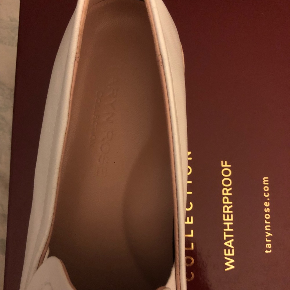 NIB Taryn Rose white rafaella nappa leather loafer - Picture 5 of 5